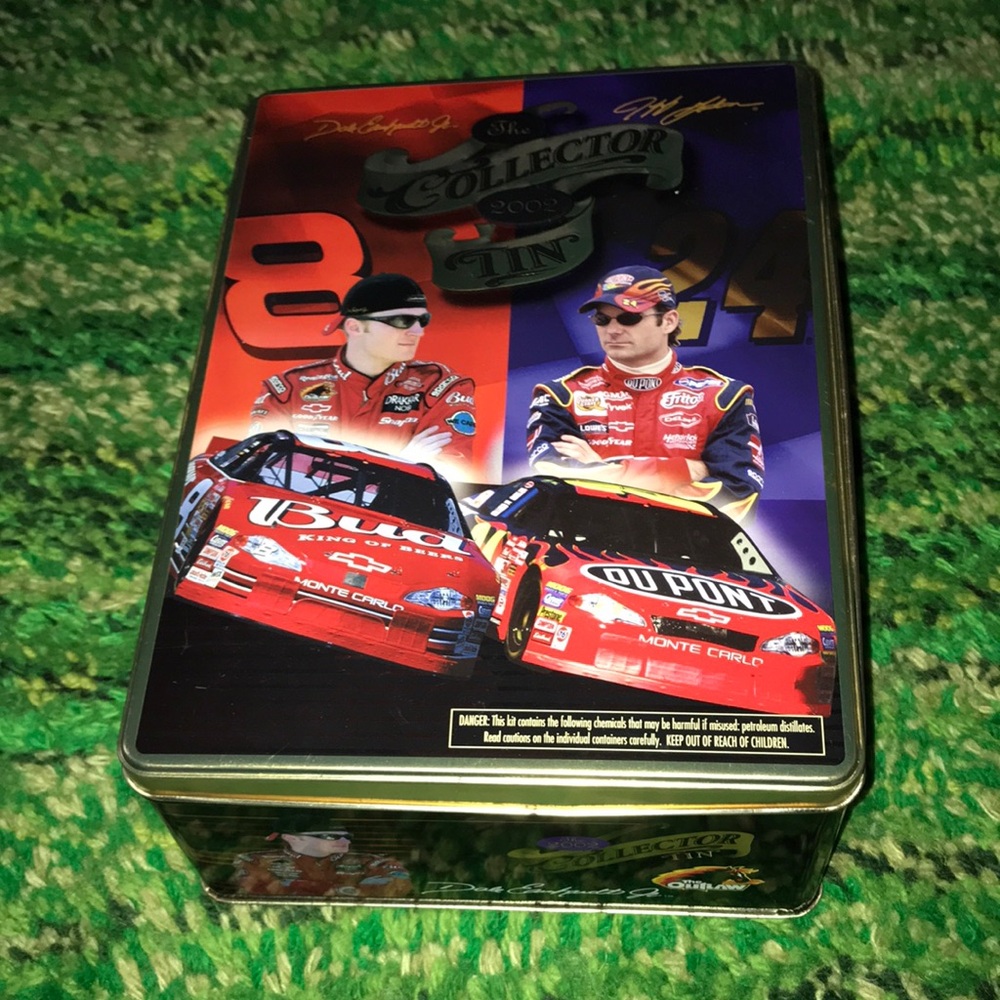 Nascar Racing Collector Tin in Red and Purple